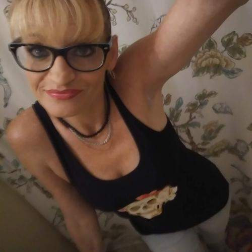 Amante latina con voglia di trasgressione vera